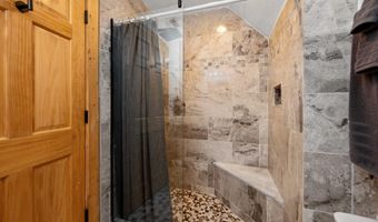 95 Birch Bark Ln, Big Sandy, TN 38221