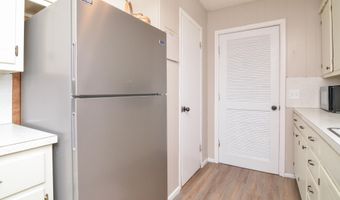 308 W Ellwood Blvd, Anton, TX 79313