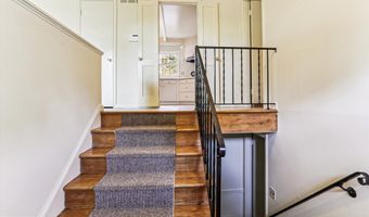 6812 ALGONQUIN Ave, Bethesda, MD 20817
