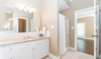 4533 La Costa Dr, Albany, GA 31721