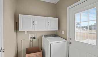 706 Beverly Hills Rd, Camden, SC 29020