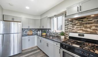 298 Fairway Ave, Belleville, NJ 07109