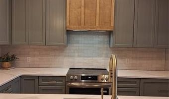 830 Magnolia Dr, Ada, OK 74820