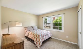 4015 WOODROW Ln, Bowie, MD 20715