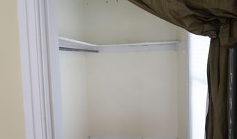 22 E Chestnut St, Augusta, ME 04330