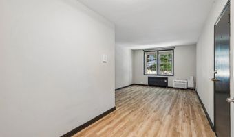 226 N THOMAS St 226-4, Arlington, VA 22203