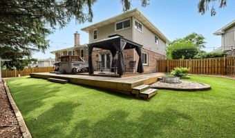 816 W Heritage Dr, Addison, IL 60101