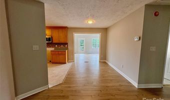 19 Broadview Dr, Asheville, NC 28803