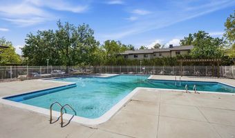 1466 Greenbriar Blvd, Boulder, CO 80305