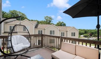 601 Hunting Hill Dr, Cumberland, RI 02864
