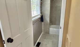 1719 Southgate Ct, Adrian, MI 49221