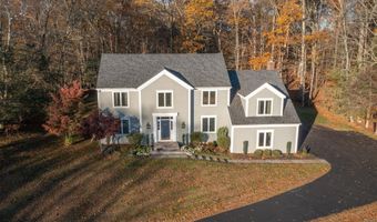 6 Lyndenwood Dr, Brookfield, CT 06804