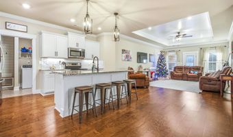 22632 Big Oak Dr, Athens, AL 35613