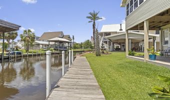855 Dove Blvd, Bay St. Louis, MS 39520