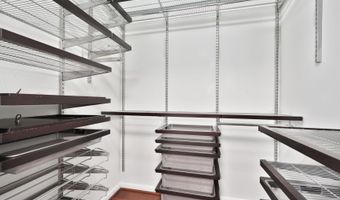 851 N GLEBE Rd 409, Arlington, VA 22203