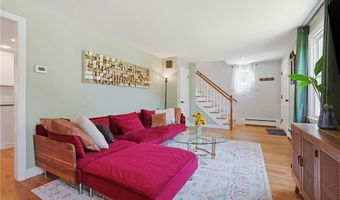 100 Hope St, East Providence, RI 02916