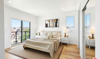 542 N Serrano Ave, Los Angeles, CA 90004