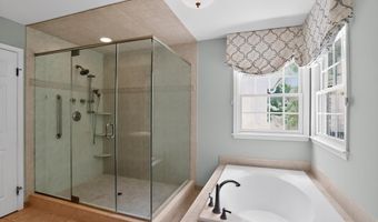 70 HOGAN Ln, Ambler, PA 19002