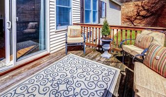 27 Brittany Ct, Atlantic Highlands, NJ 07716