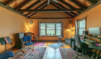 227 New Milford Rd E, Bridgewater, CT 06752