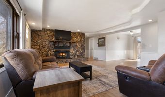 1619 Melgaard Rd, Aberdeen, SD 57401