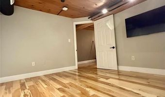 1 Tupperware Dr 138, North Smithfield, RI 02896