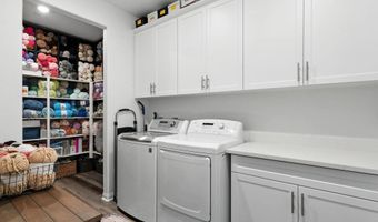2313 E Lincoln Ave, Escondido, CA 92027