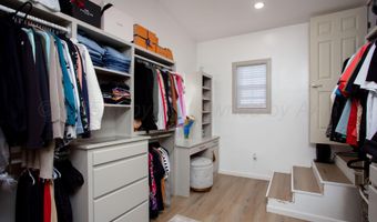 1208 SKYLINE Dr, Amarillo, TX 79108