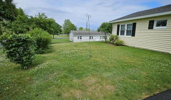 200 Davis Rd, Bangor, ME 04401