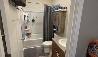 294 Kaiola Pl A-102, Kihei, HI 96753