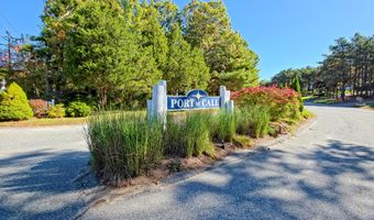 4 Mainstay Ln, Bourne, MA 02532