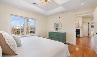 109 Vistas Ct 109, East Greenwich, RI 02818