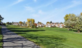 2522 S Worchester Ct B, Aurora, CO 80014