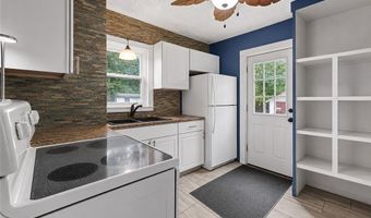 912 Hunt St, Akron, OH 44306