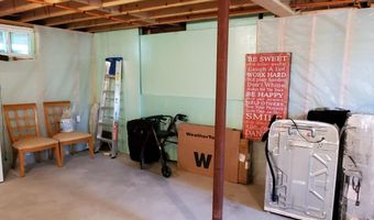 21 Pioneer Way, Aurora, ME 04408
