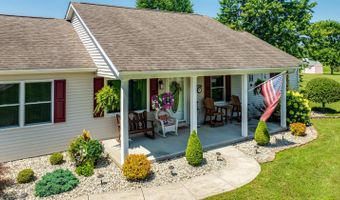 11462 Four Seasons Dr, Batesville, IN 47006