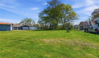 101 103 Q St, Belle Chasse, LA 70037