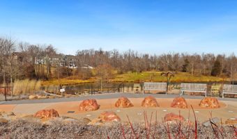 24596 WATEROAK Pl, Aldie, VA 20105