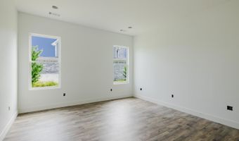 7452 Northwood Dr, Benton, AR 72019