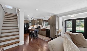 1914 12th Ave NE, Austin, MN 55912
