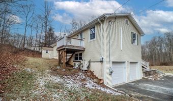 27 Long Meadow Ln, Bethel, CT 06801