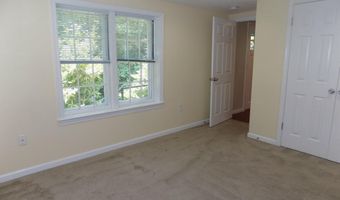 138 S ABINGDON St, Arlington, VA 22204