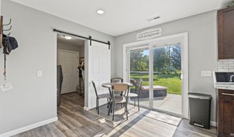 1704 Dallas St, Auburn, IN 46706