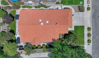 915 WIND RIVER St SE, Albuquerque, NM 87123