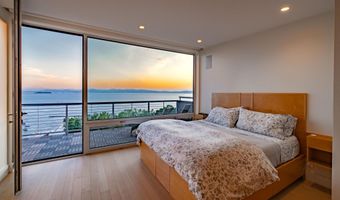 11 Lakeview Ter, Burlington, VT 05401