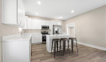 329 W 19th St, Auburn, IN 46706
