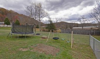 140 Echo Hill Rd, Alderson, WV 24910
