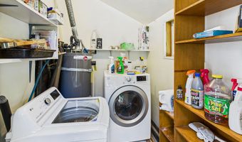 402 Tanglewood Rd, Arcata, CA 95521