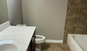 12097 BROOKS Vlg, Arlington, TN 38002
