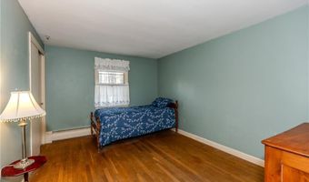 23 Roselawn Ave, North Smithfield, RI 02824